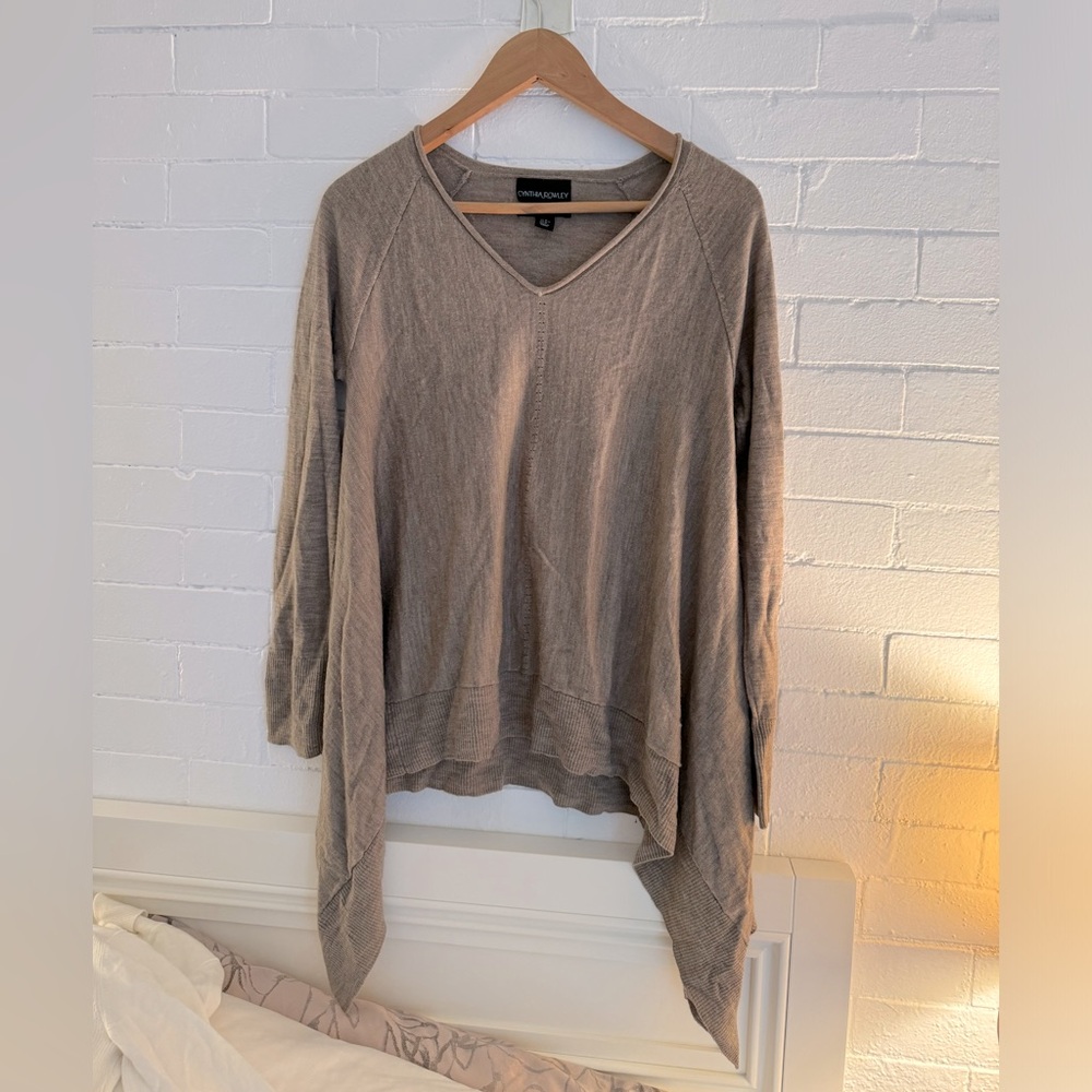 Cynthia Rowley asymmetrical sweater Size: Medium